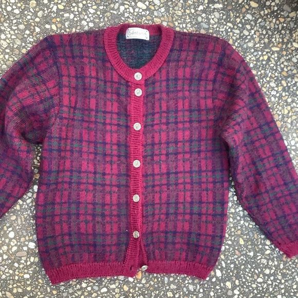 Vintage Edinburgh fuzzy mohair plaid red green Christmas sweater M England - Picture 5 of 7